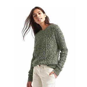 GAP chunky cable crew neck marked sweater M